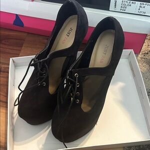 JustFab Black Lace-Up Platform Pumps